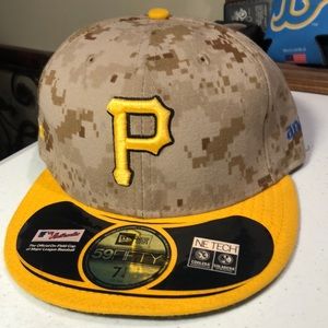 Pittsburgh Pirates MLB Memorial Day Fitted Hat *has custom embroidery*